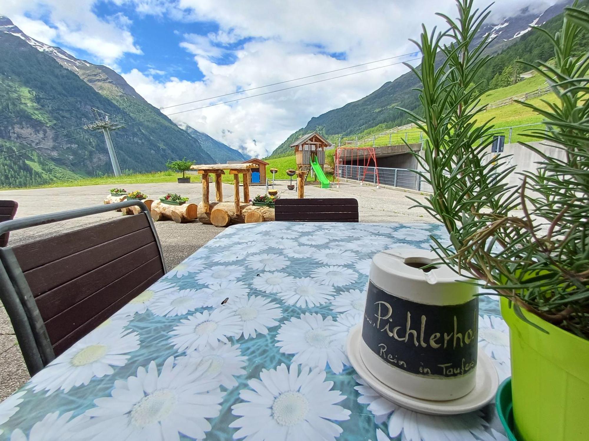 Pichlerhof Hotel Riva di Tures Exterior photo